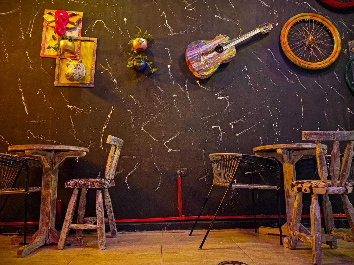 Urban Hostal Bar Bucaramanga Exterior photo